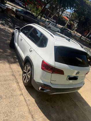VOLKSWAGEN TAOS 1.4 250 TSI TOTAL FLEX HIGHLINE AUTOMÁTICO VOLKSWAGEN TAOS 1.4 250 TSI TOTAL FLEX HIGHLINE AUTOMÁTICO